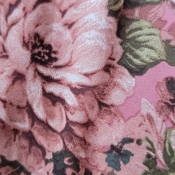 TORRID MIDI CHIFFON SURPLICE DRESS/ 2X. - Picture 3 of 13